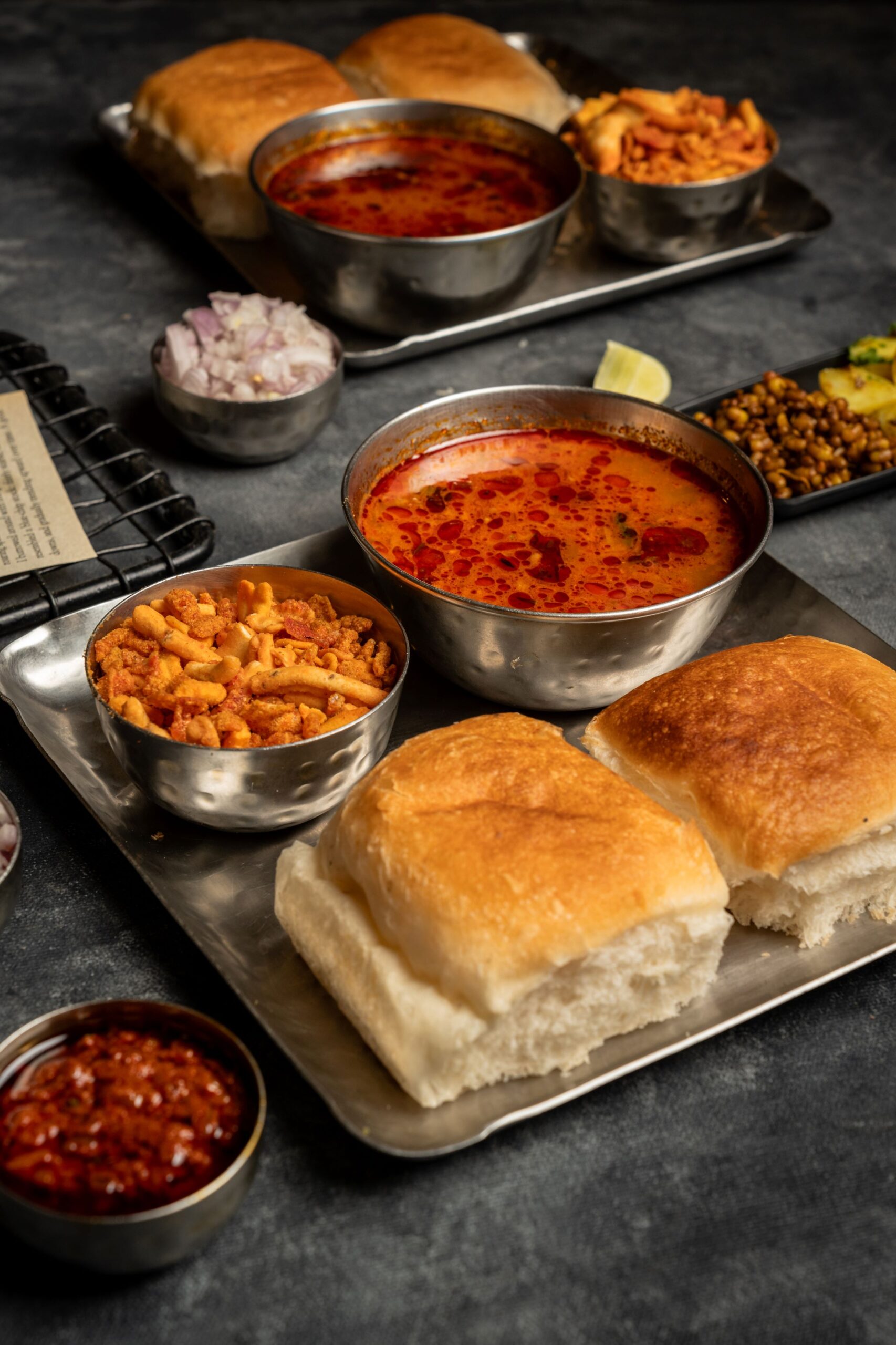 Misal-Pav